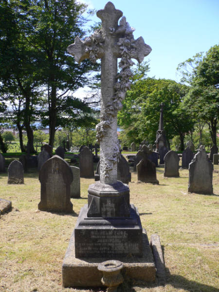 Wilhelm Fuge monument Barrow Cemetery
