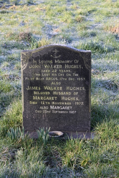 19 IMG_6561 JW Hughes (400x600)