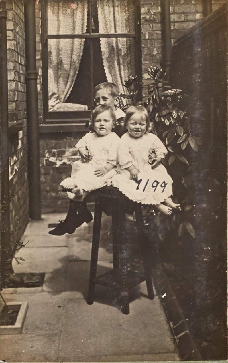 7199 Copy of Mr Hull's twins and boy nc