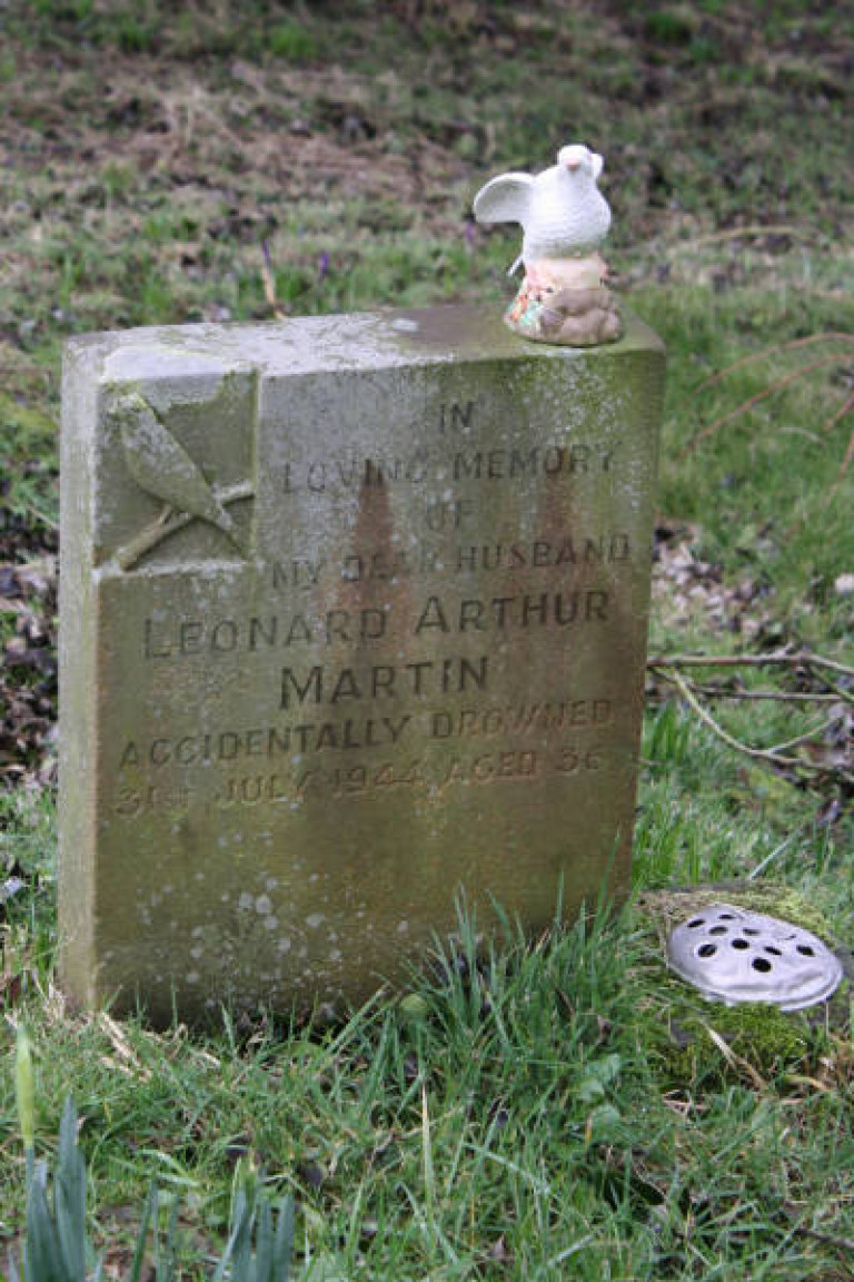 Leonard Arthur Martin Drowned 1944 Ireleth Cemeter