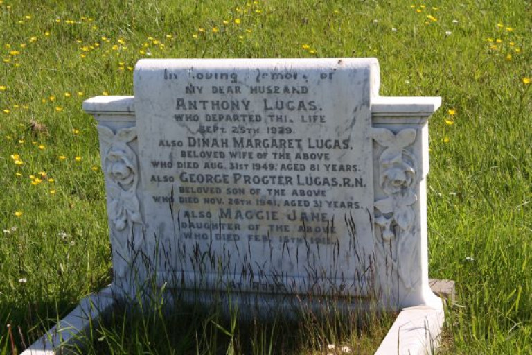 IMG_7719 Lucas war grave 600